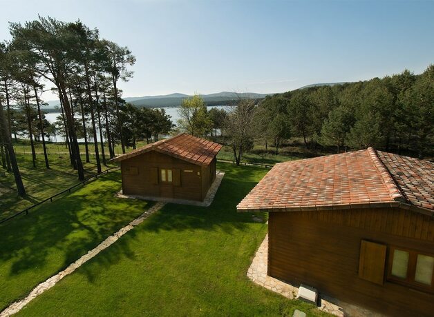 Imagen de la habitación del Hotel Camping Urbión. Foto 19