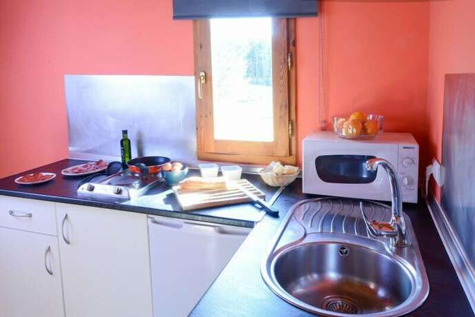 Imagen de la habitación del Hotel Camping Urbión. Foto 20