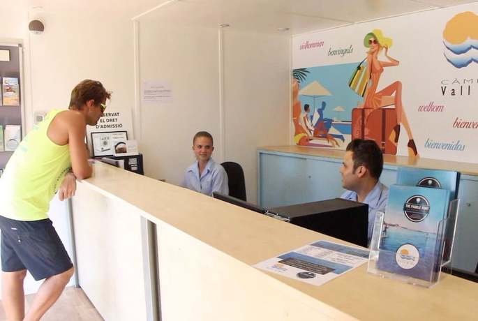 Imagen de los interiores del Hotel Camping Vall d\'Or. Foto 20