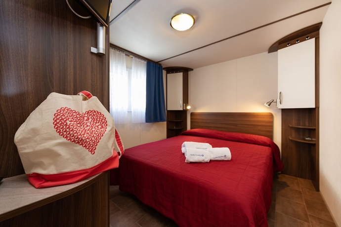 Imagen de la habitación del Hotel Camping Village Garden Paradiso. Foto 14