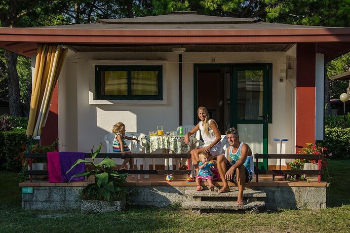 Imagen general del Hotel Camping Village Miramare. Foto 10