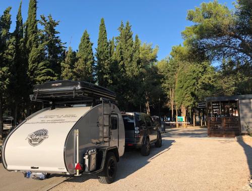 Imagen general del Hotel Camping Vransko jezero - Crkvine. Foto 4