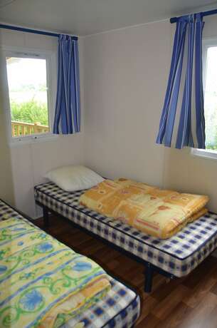 Imagen general del Hotel Camping d\'Autun. Foto 1