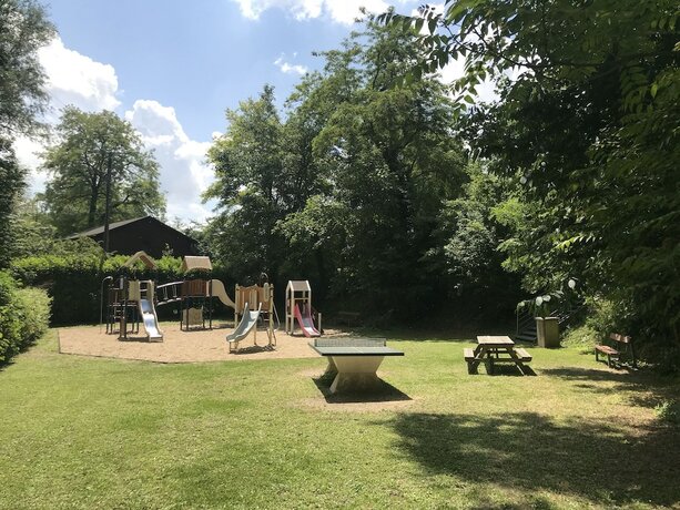 Imagen general del Hotel Camping de Bourges. Foto 12