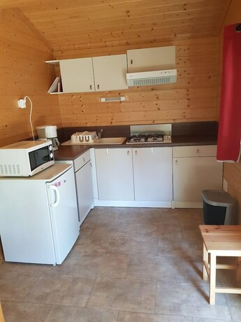 Imagen general del Hotel Camping de Graniers. Foto 4