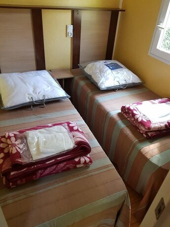 Imagen general del Hotel Camping de Graniers. Foto 6