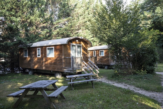 Imagen de la habitación del Hotel Camping de Lyon. Foto 9