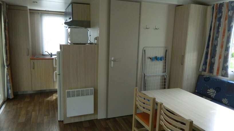 Imagen general del Hotel Camping de Montlouis-sur-Loire. Foto 4