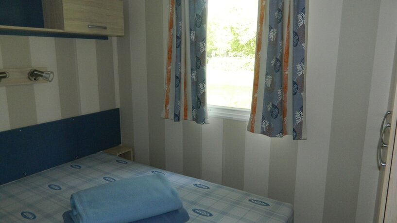 Imagen general del Hotel Camping de Montlouis-sur-Loire. Foto 5