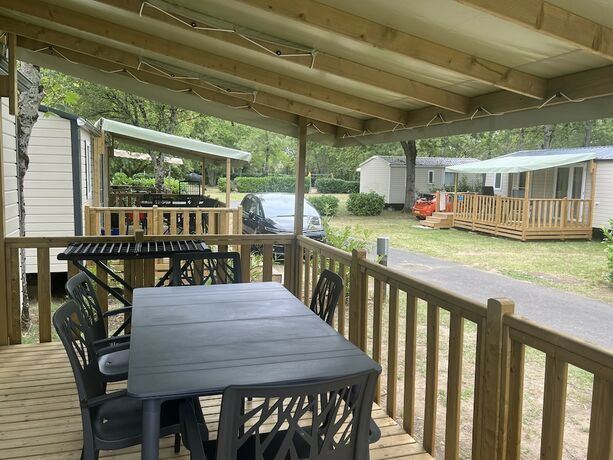 Imagen de la habitación del Hotel Camping de Montlouis-sur-Loire. Foto 19