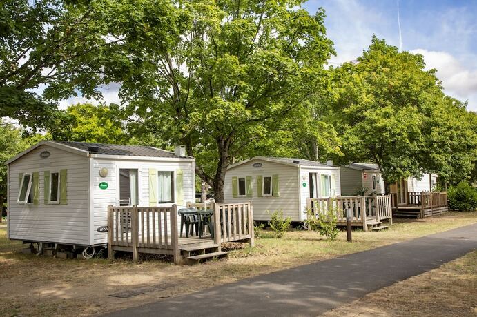 Imagen general del Hotel Camping de Montlouis-sur-Loire. Foto 15