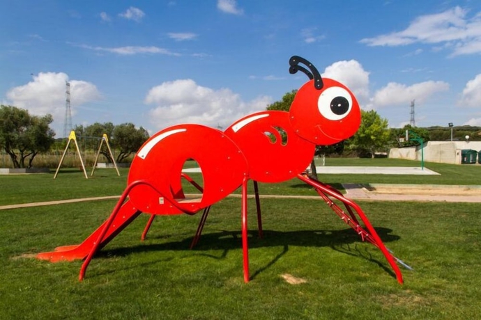 Imagen de los exteriores del Hotel Camping de Olite. Foto 18