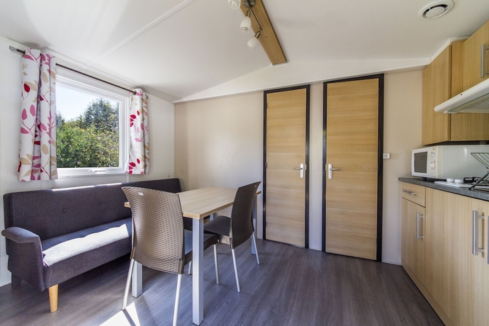 Imagen de la habitación del Hotel Camping de Pujol. Foto 4