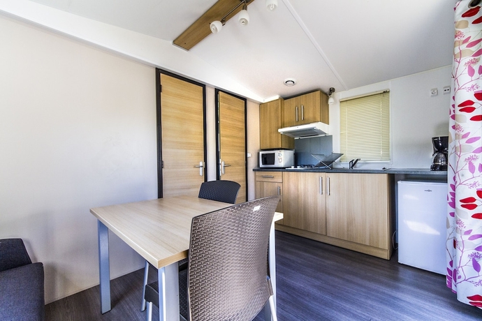 Imagen de la habitación del Hotel Camping de Pujol. Foto 5