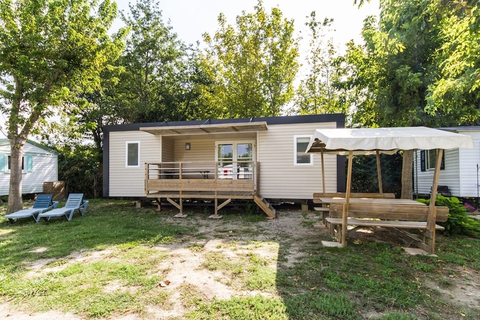 Imagen de la habitación del Hotel Camping de Pujol. Foto 10