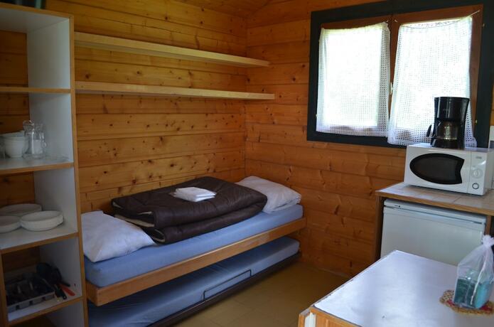 Imagen de la habitación del Hotel Camping de Saulieu. Foto 13