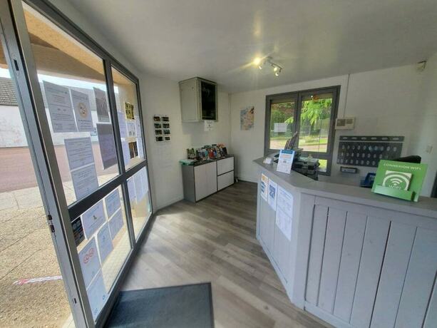 Imagen general del Hotel Camping de Saulieu. Foto 5