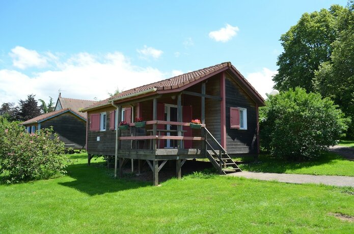 Imagen de la habitación del Hotel Camping de Saulieu. Foto 16