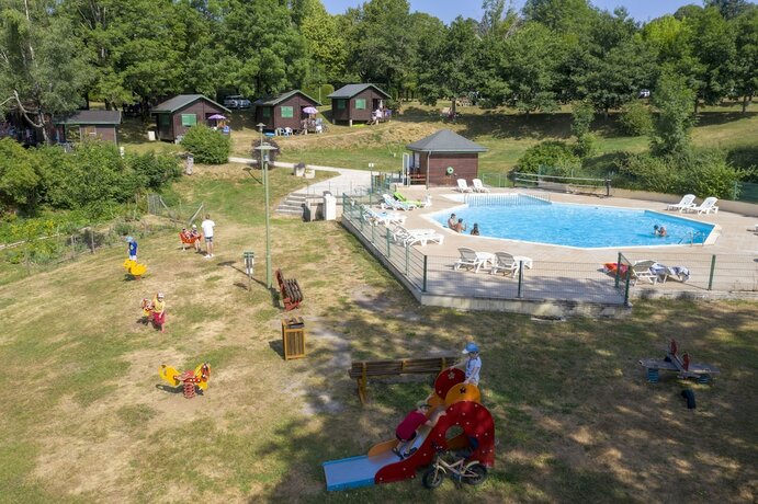 Imagen general del Hotel Camping de Tauves. Foto 9