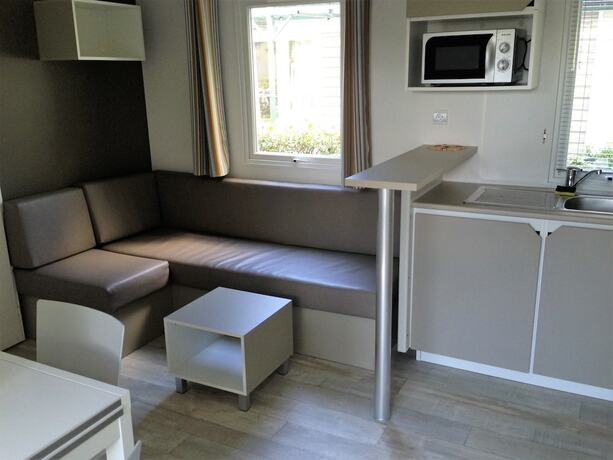 Imagen general del Hotel Camping de la Bonde. Foto 11