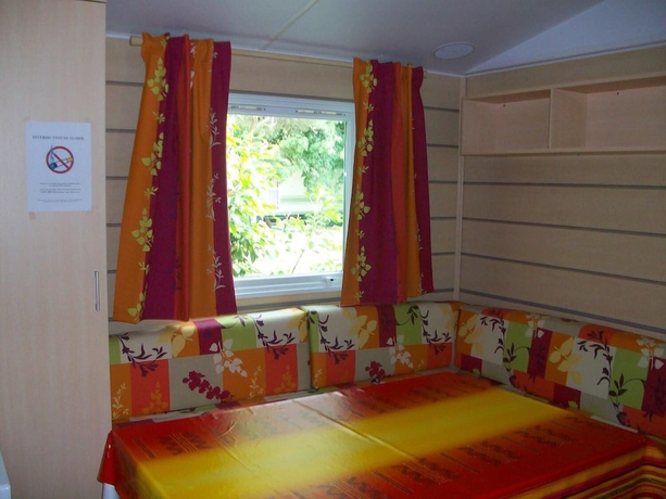 Imagen de la habitación del Hotel Camping de la Chapelette. Foto 4