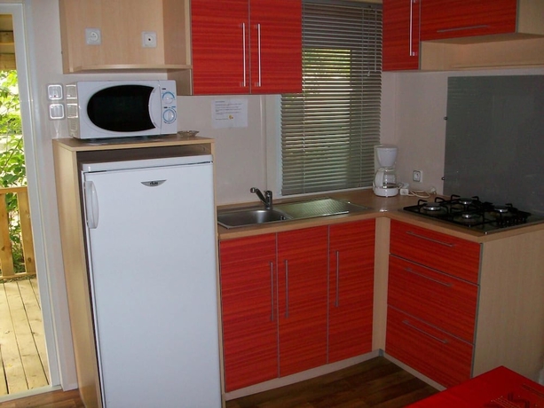 Imagen de la habitación del Hotel Camping de la Chapelette. Foto 7
