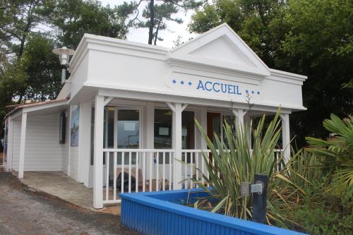 Imagen general del Hotel Camping de la Dune. Foto 7