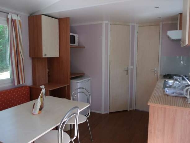 Imagen de la habitación del Hotel Camping de la croix d\'Arles. Foto 15