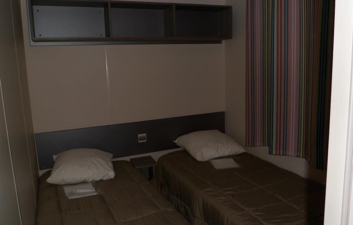 Imagen de la habitación del Hotel Camping des Rives des Corbieres. Foto 5