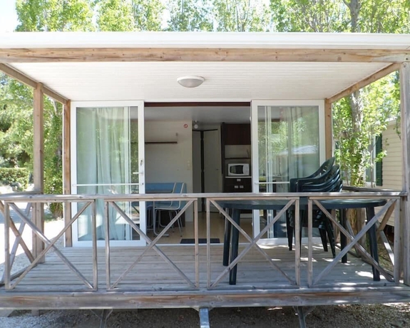 Imagen de la habitación del Hotel Camping des Rives des Corbieres. Foto 11
