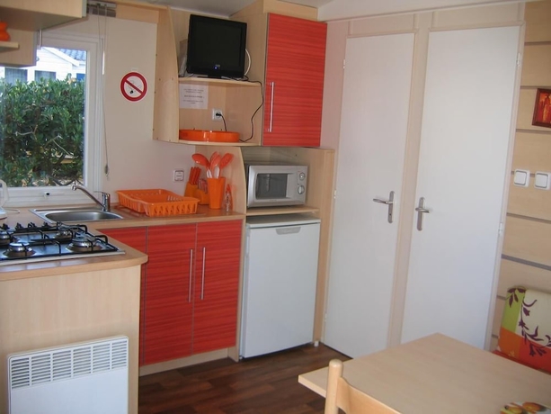 Imagen de la habitación del Hotel Camping du Bord de Mer. Foto 11
