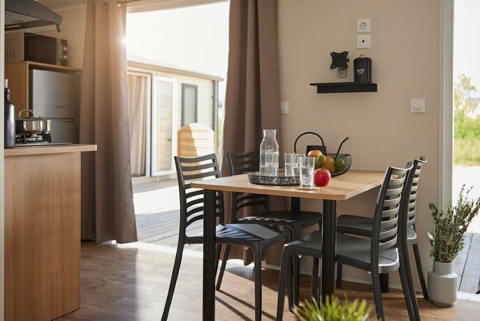 Imagen de la habitación del Hotel Camping du Lac de Saint-Pardoux. Foto 13