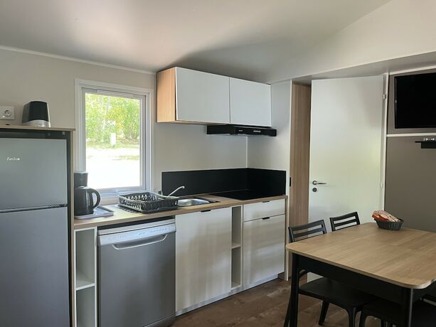 Imagen general del Hotel Camping du Lac de Saint-Pardoux. Foto 4
