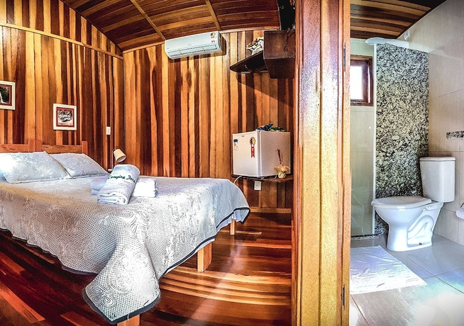 Imagen de la habitación del Hotel Camping e Lazer Jacar&eacute;. Foto 5