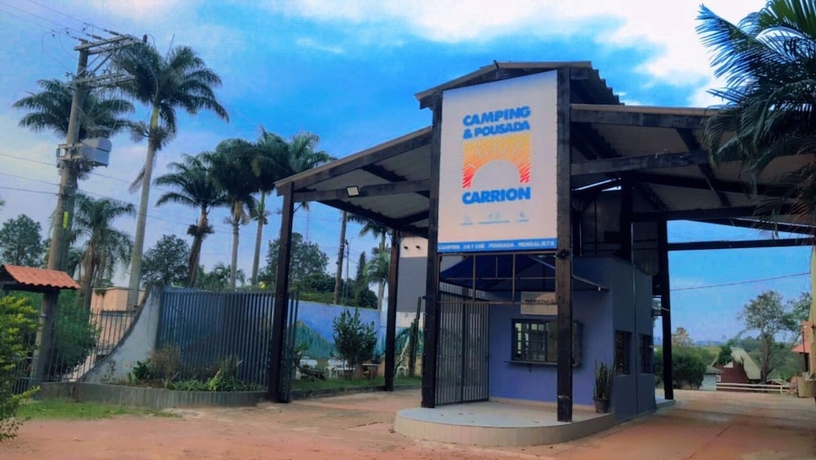 Imagen de los interiores del Hotel Camping e Pousada Carrion. Foto 19