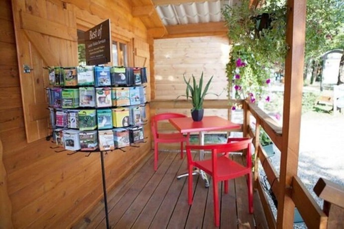 Imagen general del Hotel Camping la Garenne. Foto 4