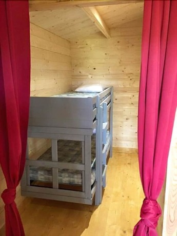 Imagen general del Hotel Camping la Garenne. Foto 6