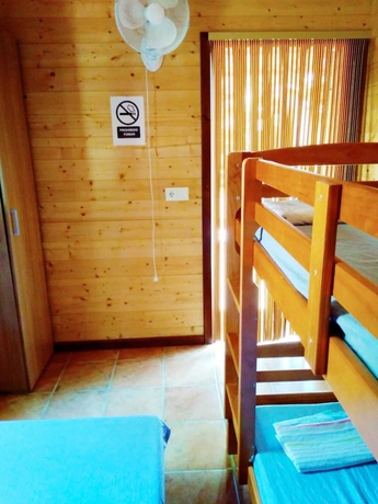Imagen de la habitación del Hotel Camping la Naranja. Foto 7