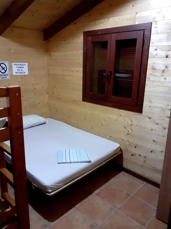 Imagen de la habitación del Hotel Camping la Naranja. Foto 12