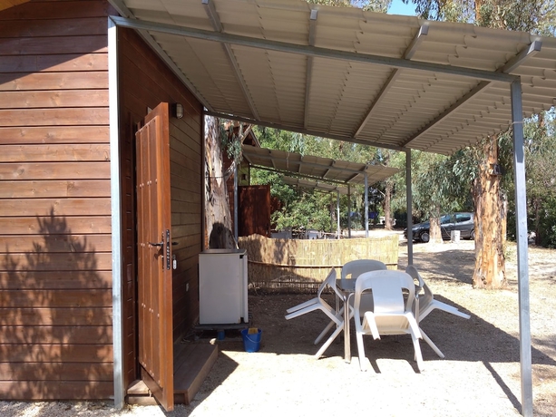 Imagen de la habitación del Hotel Camping la Naranja. Foto 16