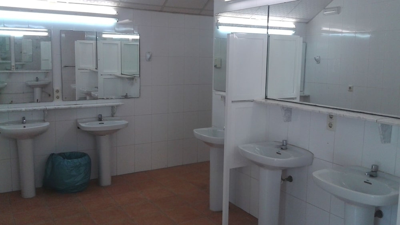 Imagen de la habitación del Hotel Camping la Naranja. Foto 17