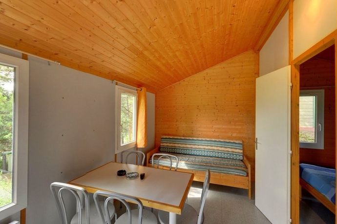 Imagen de la habitación del Hotel Camping la Viste. Foto 12