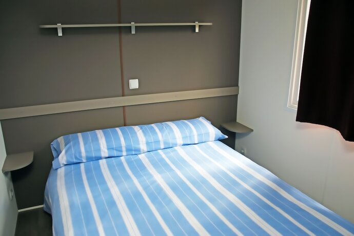 Imagen de la habitación del Hotel Camping las Gaviotas. Foto 17