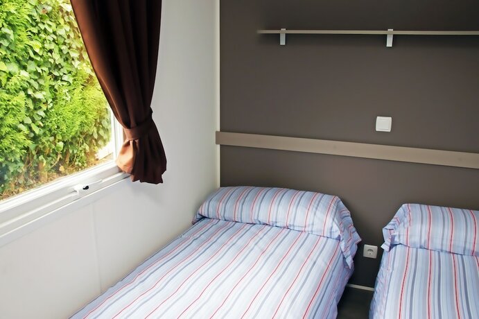 Imagen de la habitación del Hotel Camping las Gaviotas. Foto 18