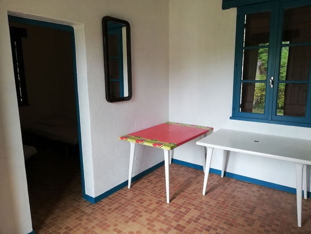 Imagen de la habitación del Hotel Camping le Paisserou - Bungalow. Foto 11