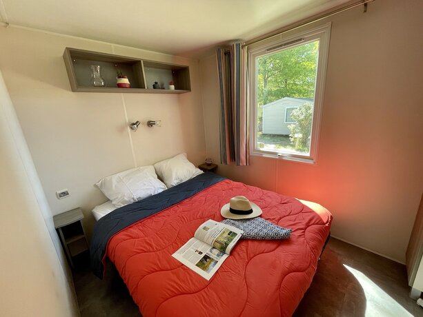Imagen de la habitación del Hotel Camping le Pressoir. Foto 16