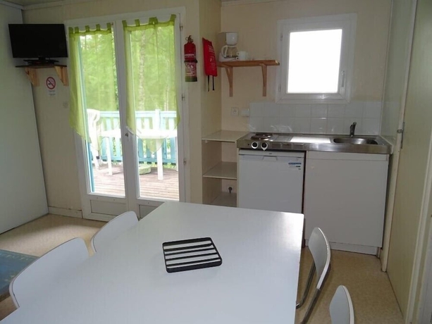 Imagen de la habitación del Hotel Camping le Repaire - Les Chalets. Foto 8