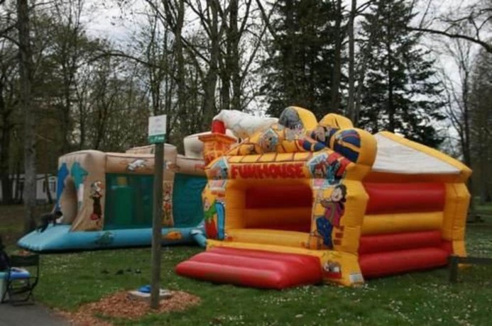 Imagen general del Hotel Camping le Rochat. Foto 1