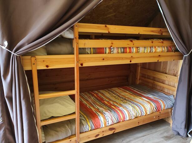 Imagen general del Hotel Camping le Rouge Gorge **** 10\' Puy du Fou. Foto 14