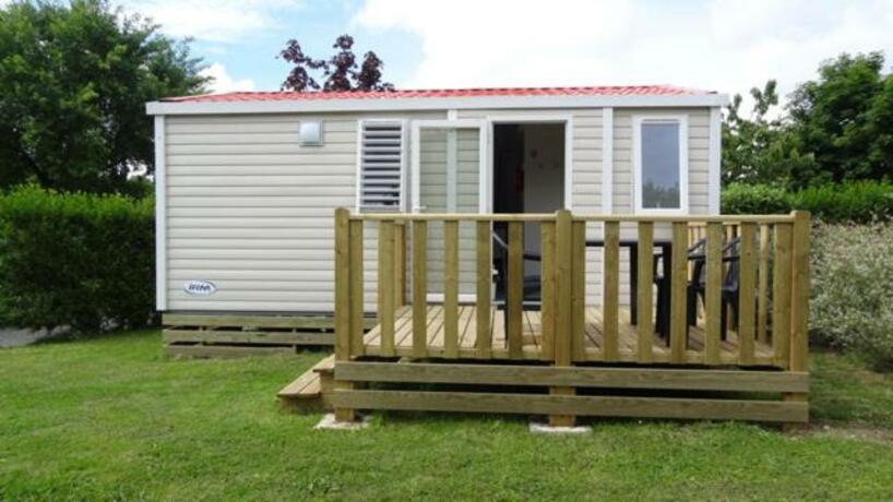 Imagen general del Hotel Camping le Rouge Gorge **** 10\' Puy du Fou. Foto 115